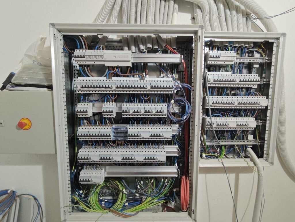 Electricidad.jpg 1024x769
